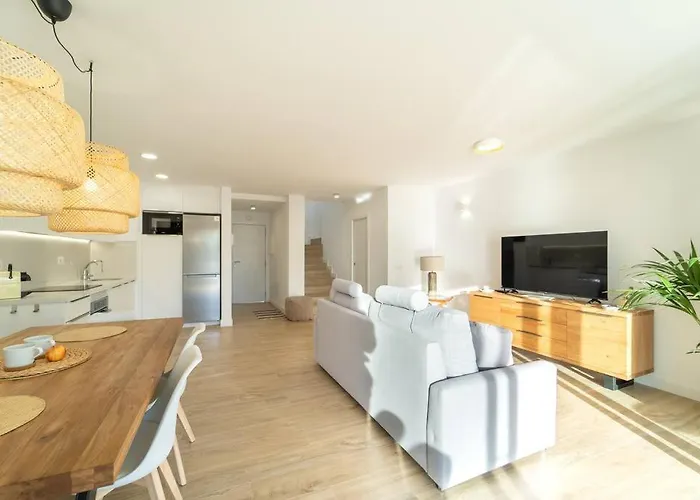 Moderni S Bazenem Costa Adeje